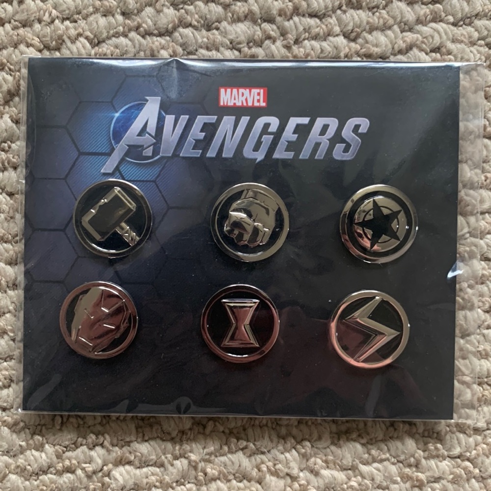 New Marvel Avengers Thor Hulk Captain America Ironman Black Widow 6 Pin set